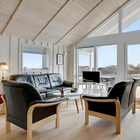 Feriehus Lovely In With Wifi