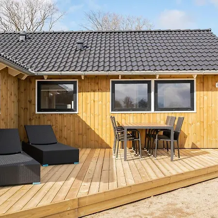 Feriehus Lovely In With Wifi Sjolund